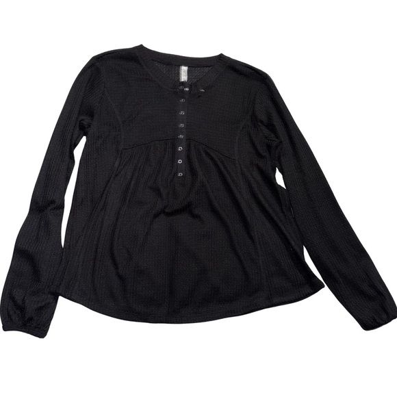Collection B Gray Buttoned Bib Collar Blouse - Picture 1 of 6